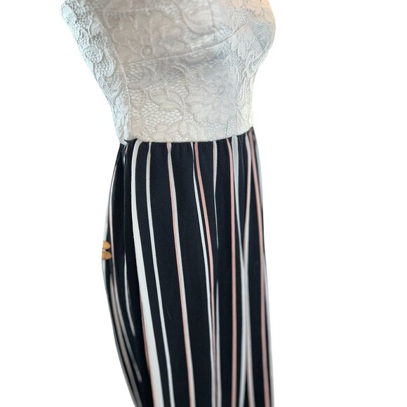 as u wish Mixed Media Wide Leg Jumpsuit in Lace & Stripes - Picture 6 of 10